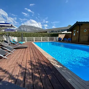 Le Neron - Logis Hotel